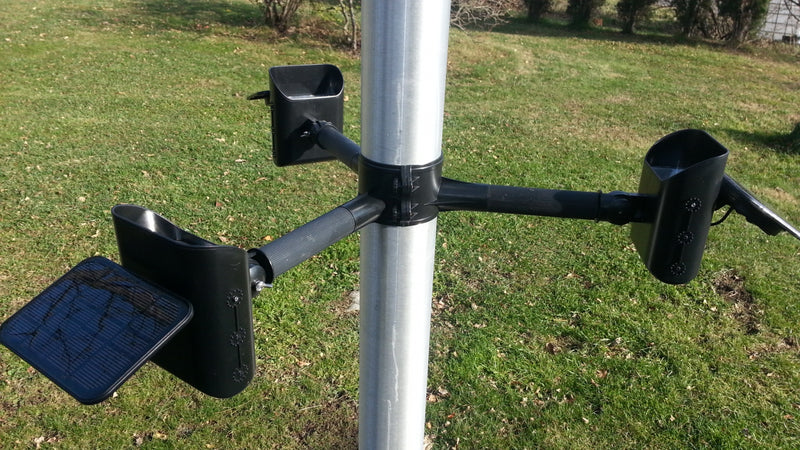 Load image into Gallery viewer, Mega Mini Solar Flagpole Light - 3 LED Light Kit 420 LUX