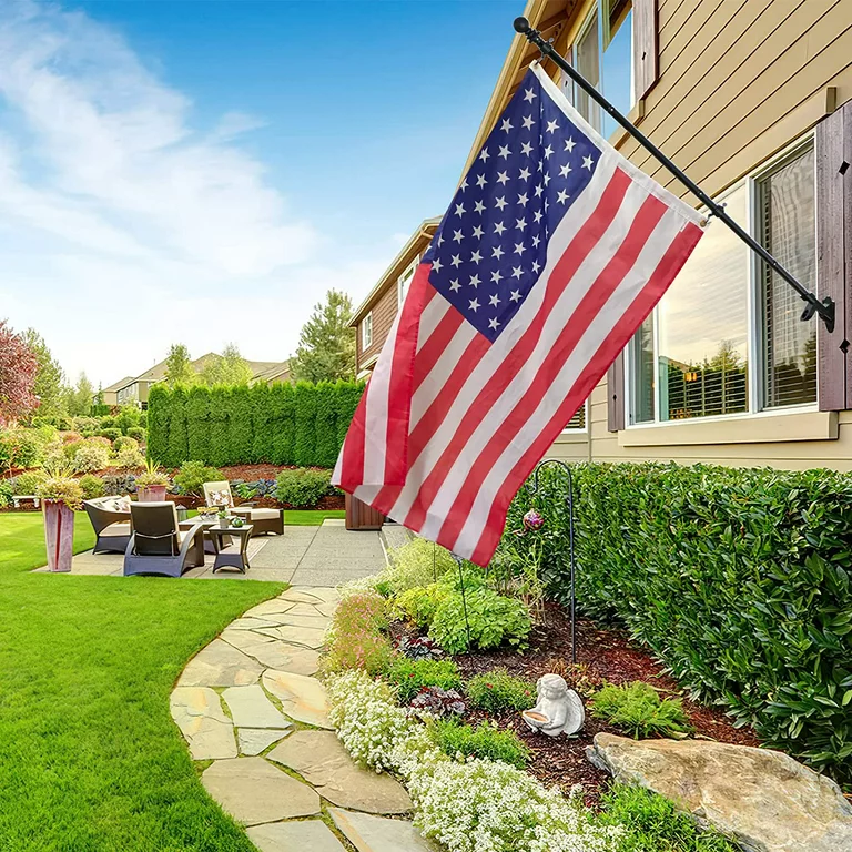 Flagpoles Etc. – Elevating Your Pride, One Flagpole at a Time!