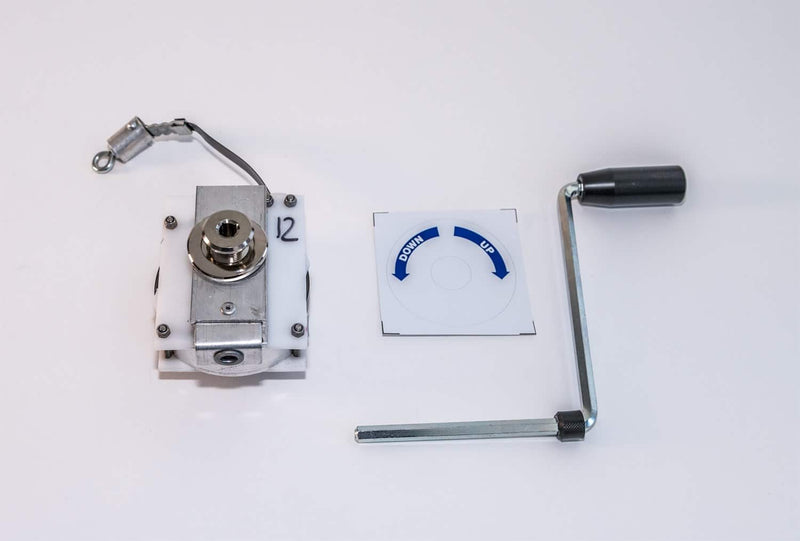 Load image into Gallery viewer, Internal Locking Flagpole Winch – Fiberglass &amp; Aluminum Compatible
