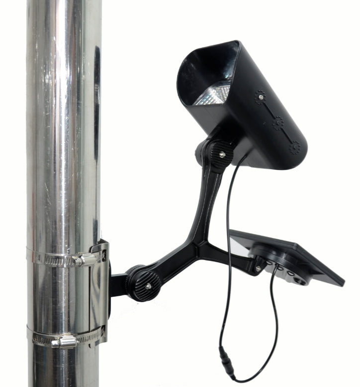 Load image into Gallery viewer, PATRIOT 210 LUX Solar Flagpole Light FPL210
