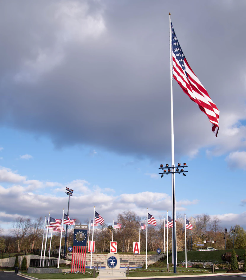 Load image into Gallery viewer, Colossal Steel Flagpole with Internal Stainless Steel Winch System (80&#39; - 800&#39;)
